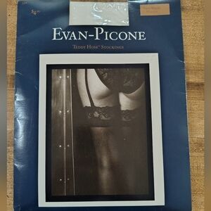 1960s Evan-Picone Teddy Hose Stockings Paris White Medium 100% Nylon NEVER WORN